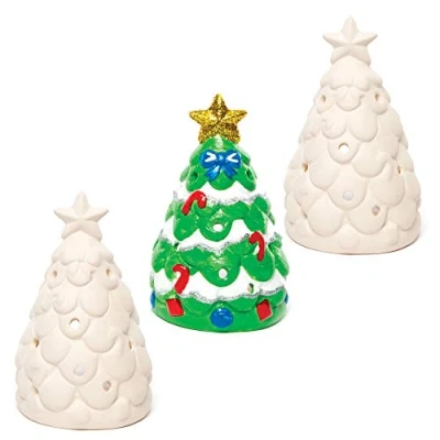 Afbeelding van Baker Ross AC3262 theelichthouder van keramiek, kerstboom, ideaal voor kinderen om te knutselen, cadeaus, aandenken en meer (3 stuks), gesorteerd