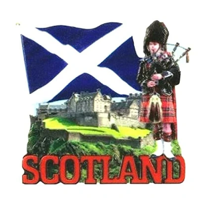 Afbeelding van Elgate Schotse Saltire Flag, Highland Piper &amp; Edinburgh Castle decoratieve magneet (hars, ongeveer 5,5 cm)