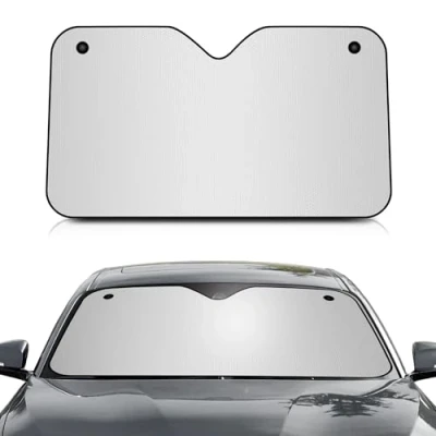 Afbeelding van +PWR Car Parts Zonwering voor de voorkant, van aluminium, zilverkleurig, maat M, 130 x 70 cm, met zuignappen, beschermt het interieur auto tegen zonnestralen, eenvoudige en snelle installatie.