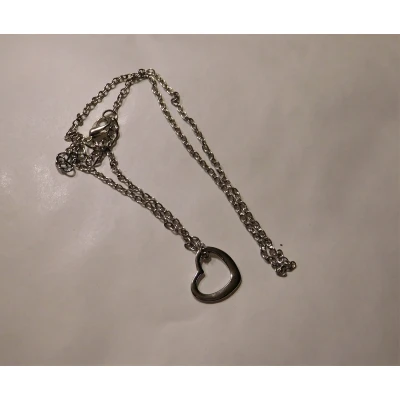 Afbeelding van Ketting met hanger hart zilverkleur