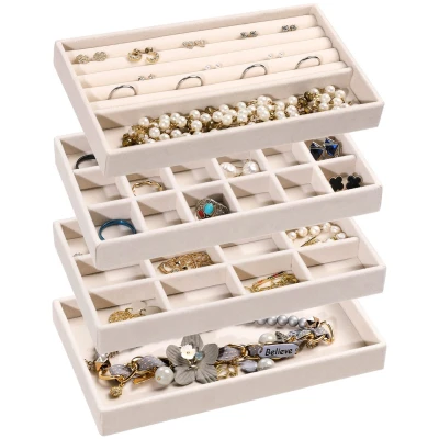 Afbeelding van Frebeauty Sieraden Organizer Tray, Stapelbare Fluwelen Trays, Lade Inserts Earring voor Vrouwen Meisjes Opslag Display Case Ringen, Stud Kettingen, Set van 4 (Beige)
