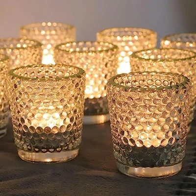 Afbeelding van Vohocandle Votive kandelaarset met 12 stuks, heldere theelichthouders gouden rand, votiefkandelaar van glas voor tafeldecoratie, bruiloft, verjaardag en woondecoratie