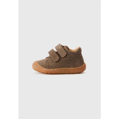 Afbeelding van Bisgaard Unisex Hale V Sneakers voor kinderen, donkerbruin, 24 EU