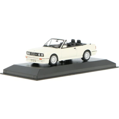 Afbeelding van BMW M3 (E30) Cabriolet Maxichamps Modelauto 1:43 1988 940020331 Schaalmodel
