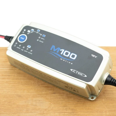 Afbeelding van CTEK M100 EU Lader Voor Loodaccu&#039;s 12V 7A 7350009563864