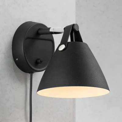 Afbeelding van DFTP by Nordlux Wandlamp Strap met leren riem, zwart