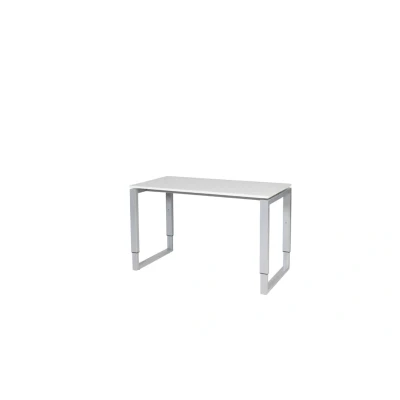 Afbeelding van Domino Plus bureau, hoogte instelbaar (62 85cm) met 120x60cm &#039;zwevend&#039; krijtwit 25mm blad en aluminium (RAL9006) O poot frame