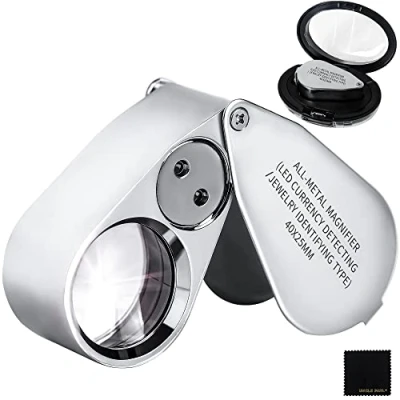 Afbeelding van 40X Metalen Pocket Vergrootglas met Verlichting Slivery Opvouwbare LED Verlichte Juweliers Draagbare Oogloep voor Sieraden Planten Munten Edelstenen Horloges Postzegels OS16