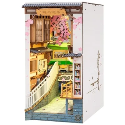 Afbeelding van Rolife Sakura Densya Boek Nook Plank Insert kit DIY poppenhuis Kamer Decor voor Tiener (TGB01)