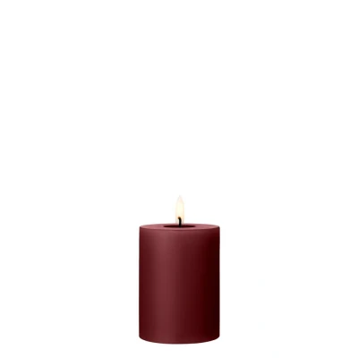 Afbeelding van Ester &amp; Erik Led Pillar kaars H10cm deep wine