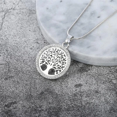Afbeelding van Ketting met hanger levensboom zilverkleur