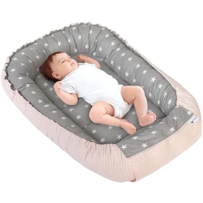 Afbeelding van Medi Partners Babynest Knuffelnest 100% Katoen Wafel Reisbedje Voor baby&#039;s Zuigelingen 100x60x15cm Veilige sluiting (Sterren met een lichtroze Wafel)