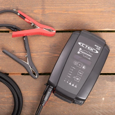 Afbeelding van CTEK MXTS 40 Loodzuuracculader Voor 12V 24V Batterijen 7350009569958