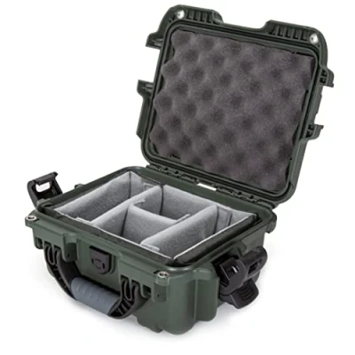 Afbeelding van Nanuk 905 Waterdichte Olijfkleurige Beschermkoffer met gevoerde scheidingswanden (Interne Afmetingen: 239 mm x 188 140 mm)