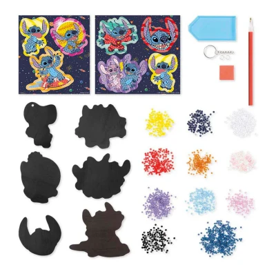 Afbeelding van Disney Lilo en Stitch Totum 3 in 1 knutselset armbandjes maken gips gieten diamond painting magneten sleutelhanger cadeautip knutselen creatief speelgoed