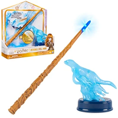 Afbeelding van Wizarding World Harry Potter Hermelien Griffel toverstaf van 33 cm met Patronusbezwering en otterfiguurtje licht geluid