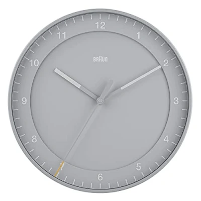 Afbeelding van Braun Klassieke grote analoge wandklok met stille veegbeweging, gemakkelijk af te lezen, 30 cm diameter in grijs, model BC17G.