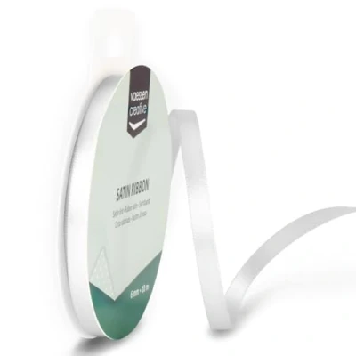 Afbeelding van Vaessen Creative 301002 1003 Satijnen lint wit, 6 mm x 10 meter, lint, decoratief cadeaulint en stoffen voor bruiloft, doop verjaardagscadeaus,