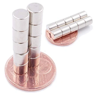 Afbeelding van Brudazon 15 mini schijfmagneten, 6 x mm, N52 sterkste stand, neodymium magneten, ultrasterk, powermagneet voor modelbouw, foto, whiteboard, prikbord, koelkast, knutselen, magneetschijf extra sterk