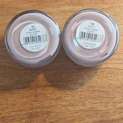 Afbeelding van Woly Shoe Cream pot schoencreme / schoenpoets voor glad leder 164 poeder