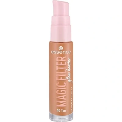 Afbeelding van Essence Magic Filter Glow Booster, basis, nr. 40, nude, verzorgend, kleureffect, zachttekenend, natuurlijk, stralend, veganistisch, zonder parfum, alcohol, parabenen, 1 stuk (14 ml)