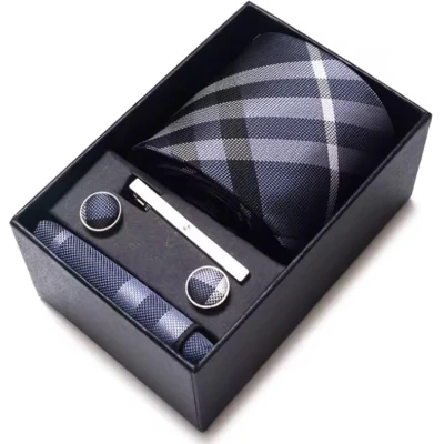 Afbeelding van Actie4you® Luxe Stropdas Set Met Manchetknopen en Pochet Dasspeld Geschenkdoos 4 Delig Grijs Ruit