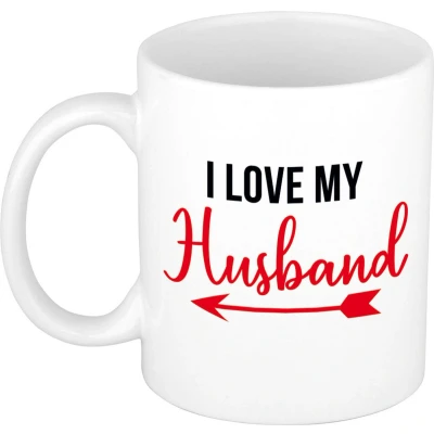 Afbeelding van I love my husband cadeau koffiemok / theebeker wit met pijl 300 ml feest mokken