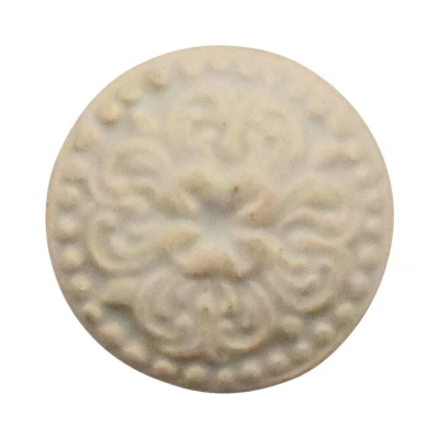 Afbeelding van Meubelbeslag Meubelknop 42.5mm wit met bloemmotief