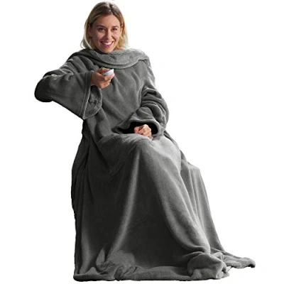 Afbeelding van CelinaTex Tv deken knuffeldeken met mouwen en voettas 150 x 180 cm grijs koraal fleece sprei microvezel