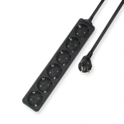 Afbeelding van ACT AC2460 Stekkerdoos 6 Sockets Zwart Kinderbeveliging 3 meter