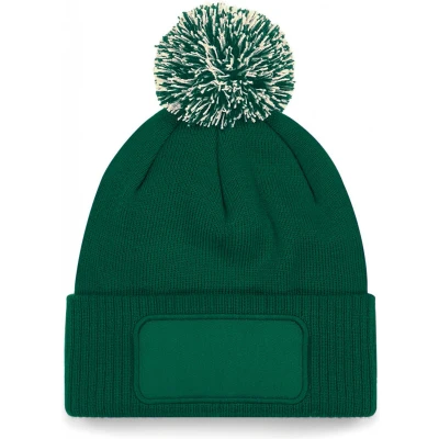 Afbeelding van Beechfield Snowstar patch beanie B443 Bottle Green / Off White