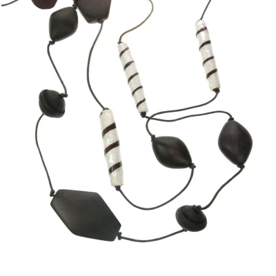 Afbeelding van Behave Lange ketting met houten en keramieke kralen