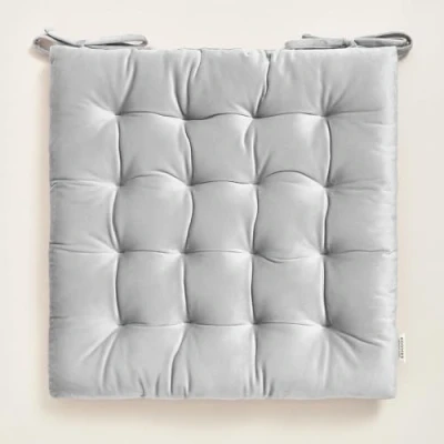 Afbeelding van ROOM99 Nova Stoelkussen, 40 x cm, zitkussen met banden, sierkussen, stoel, vloerkussen, voor binnen en buiten, woonkamer, fluweel, lichtgrijs