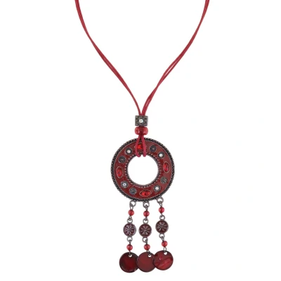 Afbeelding van Behave Rode ketting van touw met ronde fantasie hanger