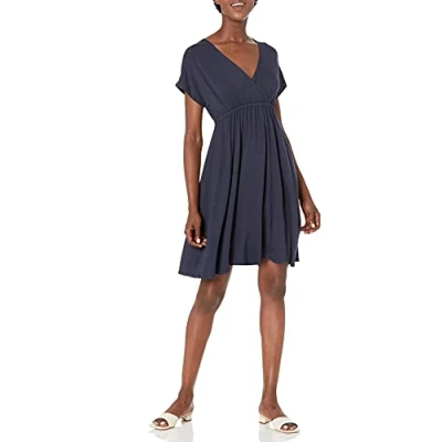 Afbeelding van Amazon Essentials Women&#039;s Jurk in surplice model (verkrijgbaar grote maten), Marineblauw, XXL