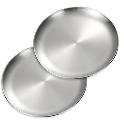 Afbeelding van Betinyar 2 stuks 25 cm roestvrijstalen dinerborden, borden, metalen dinergerechten voor steaksalade, roestvrij staal camping buitenplaat (zilver, 26 cm)
