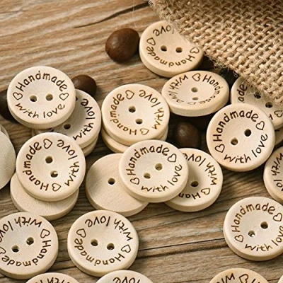Afbeelding van Namvo 200 stuks 2 gaten handgemaakte knopen handgemaakt met liefde, natuurlijke houten knopen, badknopen, voor naaien en knutselen decoraties (15 mm)