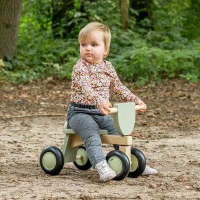Afbeelding van Bandits &amp; Angels houten loopfiets Vintage Rider green 1 jaar jongens en meisjes groen