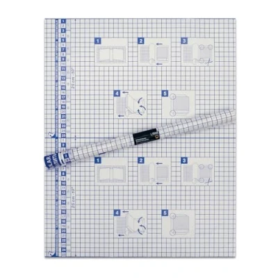 Afbeelding van SIGNZ Zelfklevende boekbeschermingsfolie, transparant, 40 cm x 1 m, dik 60 my (0,06 mm), glashelder, CO2 neutraal gemaakt, made in Germany (40 200, centimeter)