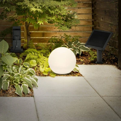 Afbeelding van LEDVANCE ENDURA HYBRID BALL buitenlantaarn, hybrideverlichting, 2W, 180lm, warm witte lichtkleur, 3.000K kleurtemperatuur, wit, kunststof, beschermingsklasse IP44 en IP67, zonne energie netvoeding