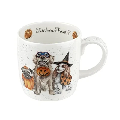Afbeelding van Wrendale Designs mok met opschrift &quot;Trick or Treat&quot;