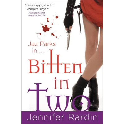 Afbeelding van Bitten in Two (7): Book Seven of the Jaz Parks Series