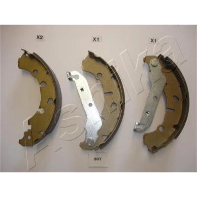 Afbeelding van ASHIKA 55 03 307 Remschoenen Achteras 200mm 38mm MAZDA: 2 Hatchback (DY) 1.4 CD, 1.4, 1.6, 1.2 2003 2007