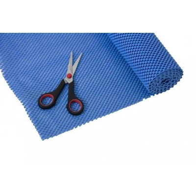 Afbeelding van Able2 StayPut Anti slip net rol 51 x 183 cm / lichtblauw