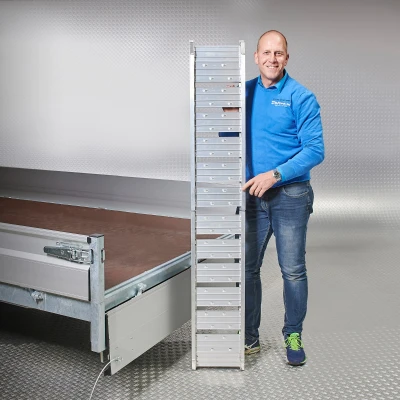 Afbeelding van Datona Oprijplaat Aluminium Opvouwbaar 182 Cm (182 x 29 6 cm)
