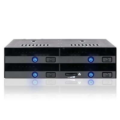 Afbeelding van ICY Dock FlexiDOCK MB014SP B R1 Intern Hot Swap voor 4X 2,5 inch SATA/SAS SSD/HDD in 1x 5,25 bay met uitwerpknoppen