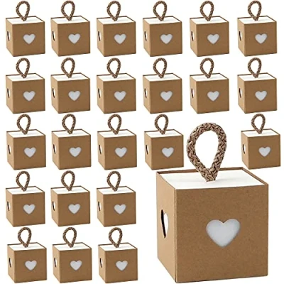 Afbeelding van 30 Stks Papier Bruiloft Gunst Doos, Snoep Containers, Gunsten Verpakking, 5,5cm Mini Klein Hart Papieren Geschenkdozen voor Chocolade, Doe Het Zelffeest, Verjaardag, Jubileum (Bruin) (A)