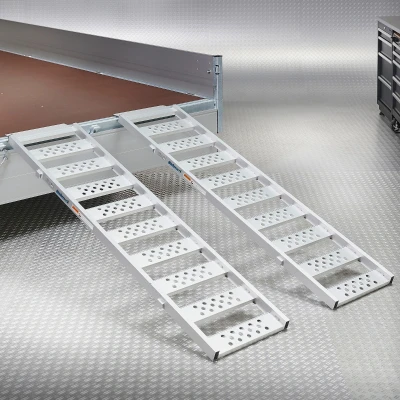 Afbeelding van Datona Aluminium Oprijplaat Inhaakbaar 195 Cm (2 Stuks) (195 x 45 5 cm)