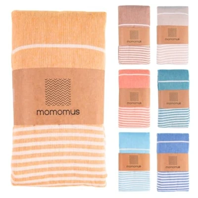 Afbeelding van MOMOMUS Fouta strandhanddoek, XXL, met franjes en 100% katoen, ideaal als zandvrije picknickdeken zonder zand, reuzenpareo of zwembadtapijt, mosterd, 210 x 240 cm