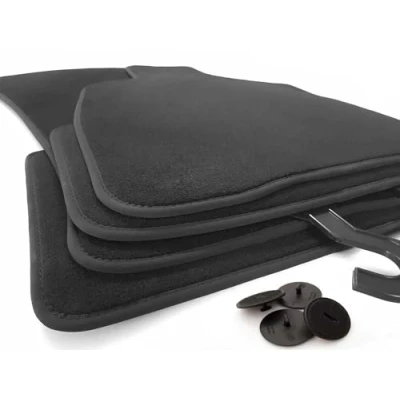 Afbeelding van Vloermatten voor BMW G30 M5 F90 velours matten in originele kwaliteit automatten set 4 delig zwart